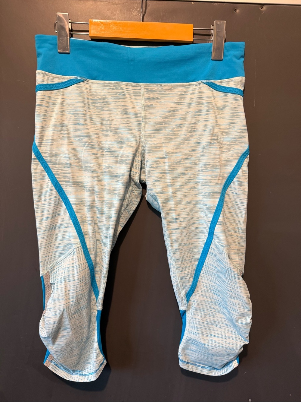 Lululemon Pace Crop Leggings
